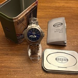 Fossil Men’s Stainless Steel 3 Handed Watch Blue Face NWT
